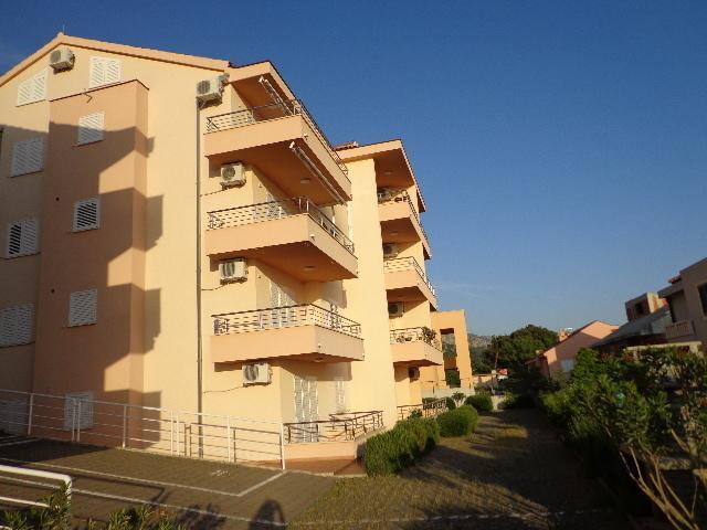 Apartment Lara Макарска Стая снимка
