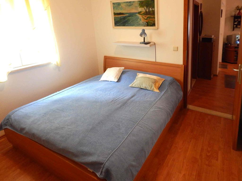 Apartment Lara Макарска Стая снимка