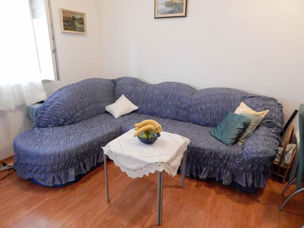 Apartment Lara Макарска Стая снимка