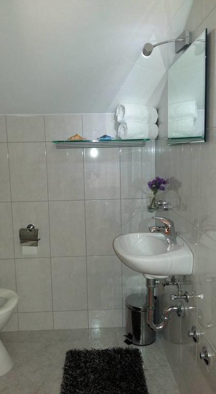 Apartment Lara Макарска Екстериор снимка